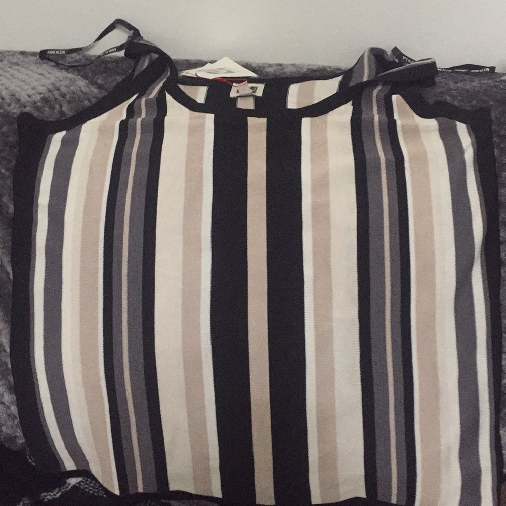 Anne Klein top
